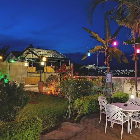 Yambi Guesthouse Kigali Ngoại thất bức ảnh