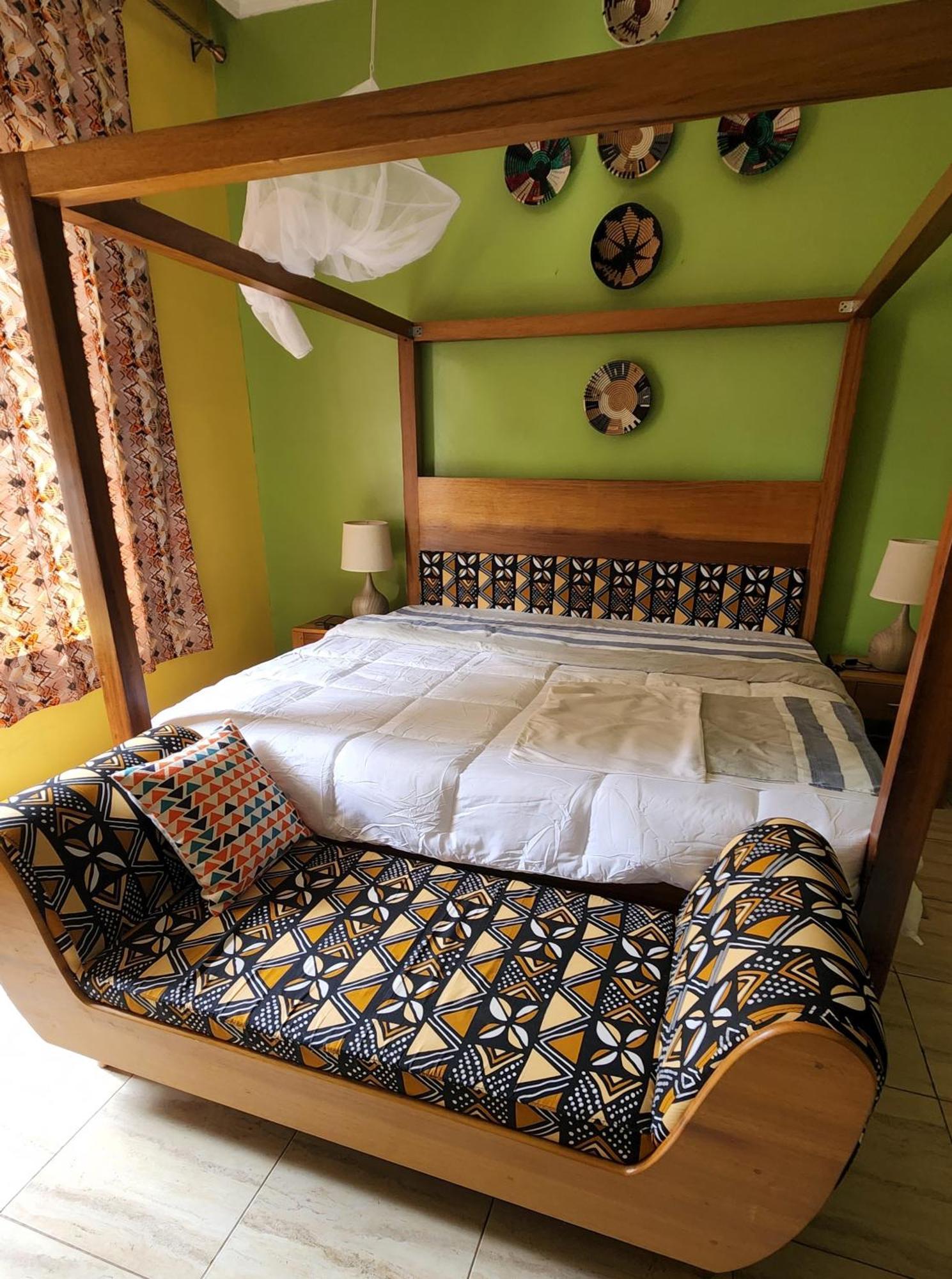 Yambi Guesthouse Kigali Ngoại thất bức ảnh