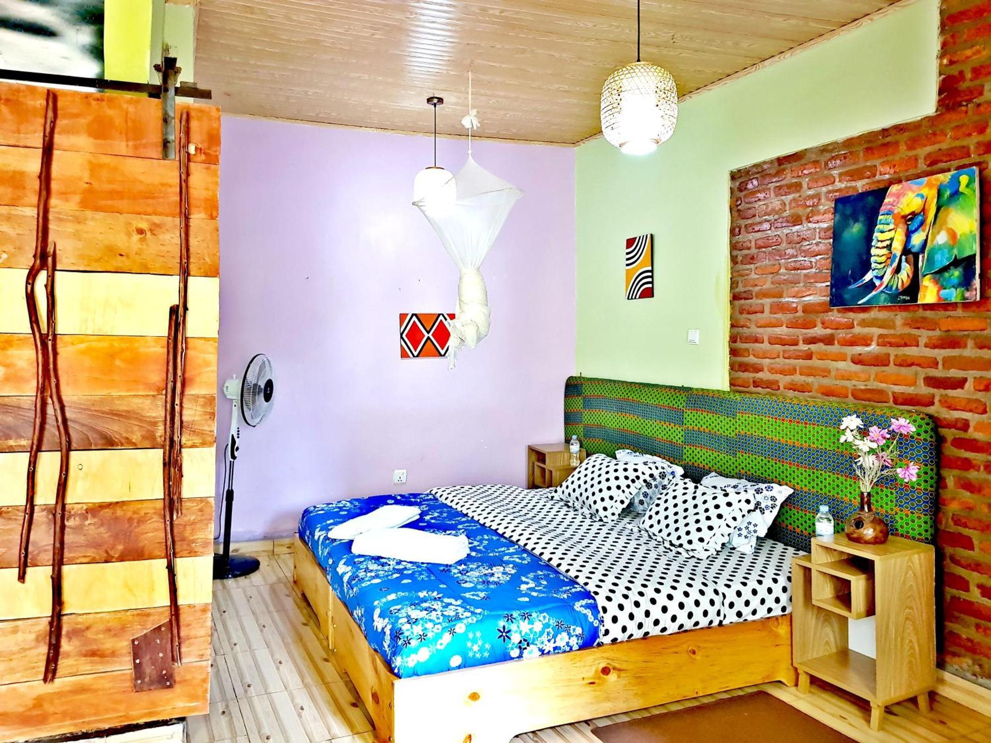 Yambi Guesthouse Kigali Ngoại thất bức ảnh