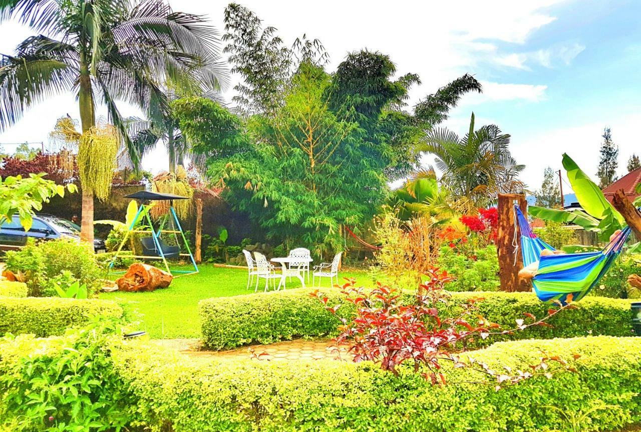 Yambi Guesthouse Kigali Ngoại thất bức ảnh